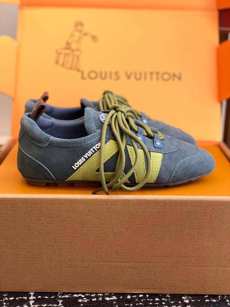 Louis Vuitton LV Trainer Sneaker - Gold